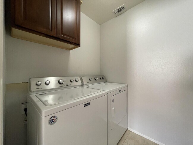 Building Photo - 451 S Hawes Rd