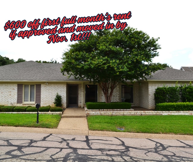 Primary Photo - ***$600 OFF FIRST FULL MONTH'S RENT IF APP...