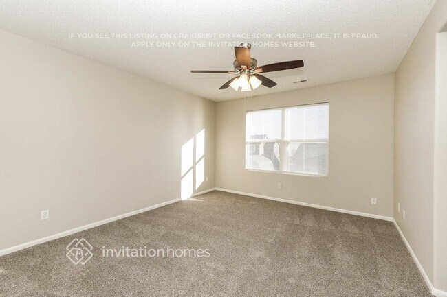 Building Photo - 882 Rancher Dr