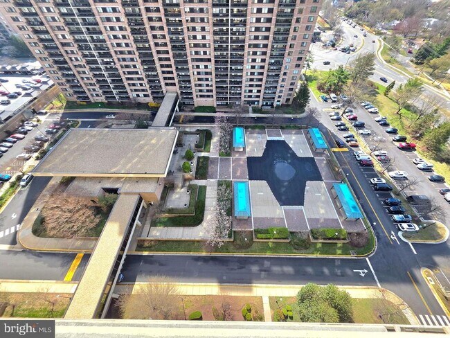 Building Photo - 5505 Seminary Rd