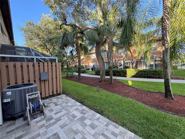 Building Photo - 1549 Barcelona Way