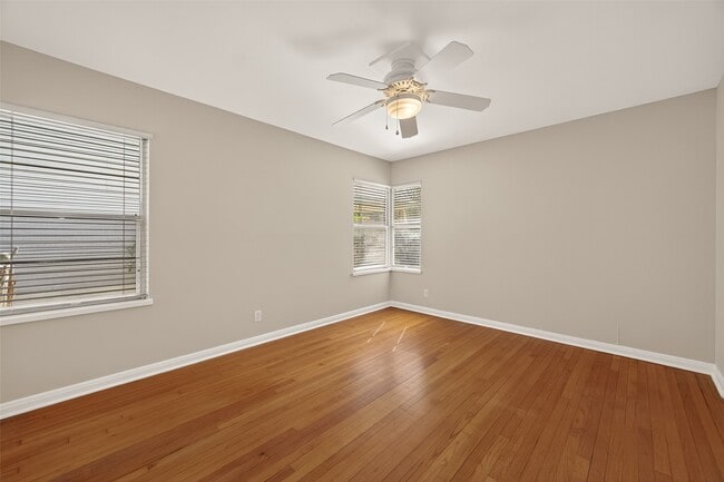 Building Photo - 3314 Westridge St