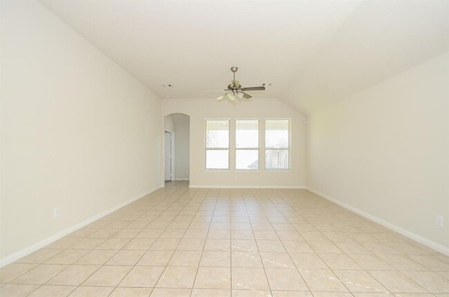 Building Photo - 26006 Haggard Nest Dr