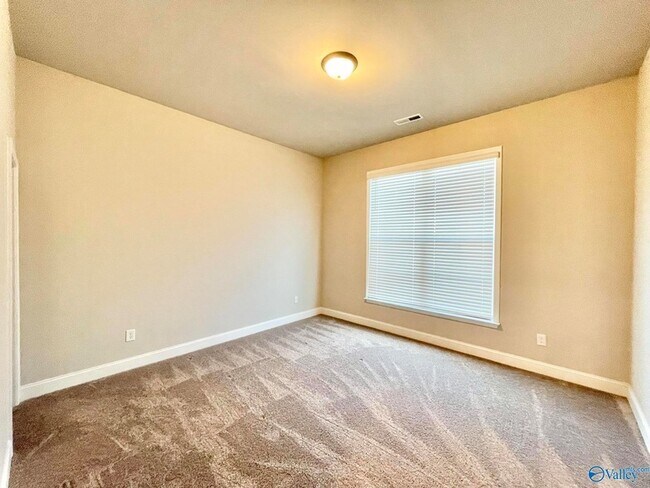 Building Photo - 12821 Hudbug Dr