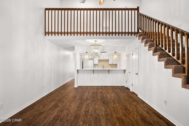 Building Photo - 6504 N Lagoon Dr