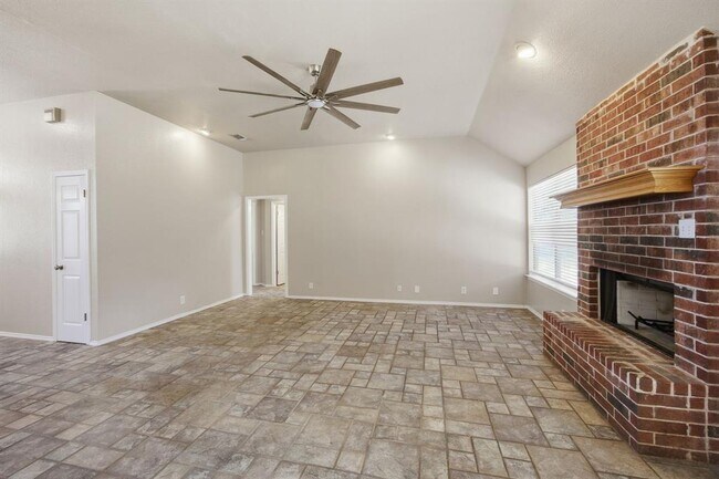 Building Photo - 141 Comanche Trail