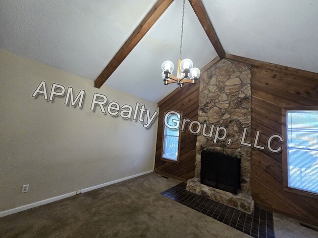 Building Photo - Harbison Community family home