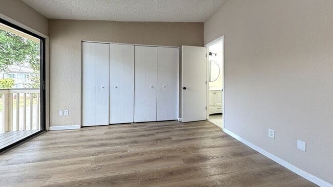 Building Photo - 6388 93rd Terrace N