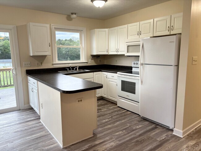 Building Photo - 10399 Hope Cir