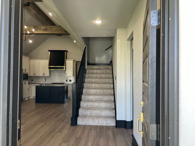 Building Photo - Signature Homes by Clearview presents this...