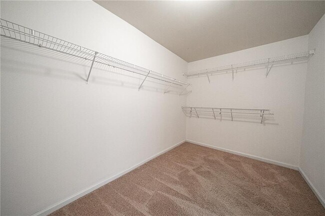 Building Photo - 715 Moonlight Way