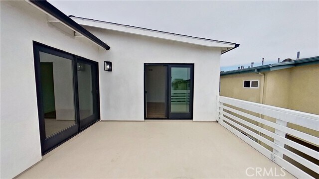 Building Photo - 4112 Seashore Dr