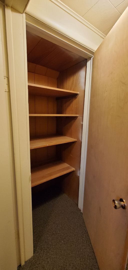 Building Photo - August Pre-lease - 5bd/2ba