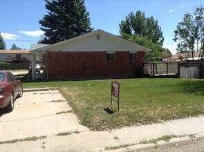 Building Photo - 1207 Monroe Ave