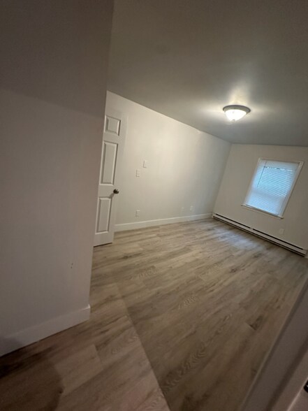 Building Photo - 203 Horace St