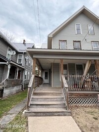 Building Photo - 345 Hastings St