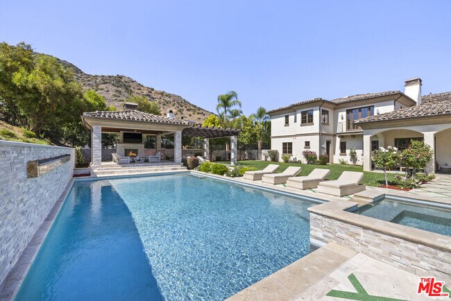Building Photo - 29450 Malibu View Ct