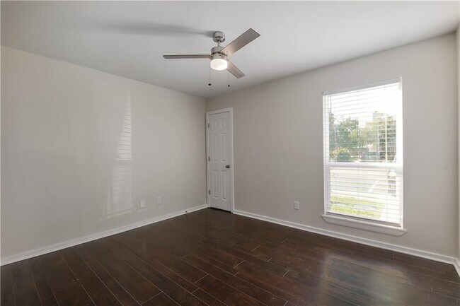 Building Photo - 10616 Mellow Meadow Dr