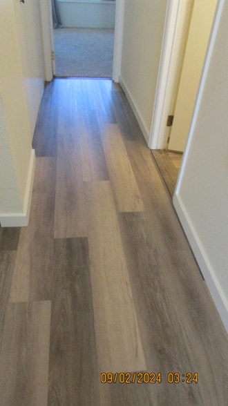 Building Photo - 420 Wright St