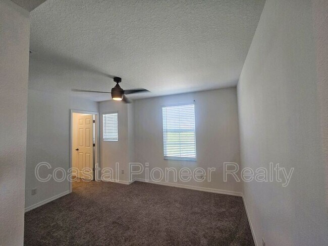 Building Photo - 16073 Sonoma Grv Cir