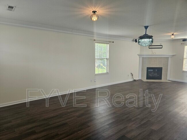 Building Photo - 2426 Middlebrook Ridge Ln