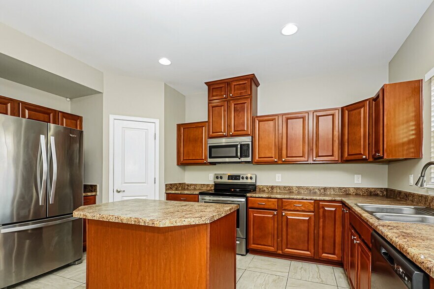 Building Photo - 2647 Apple Cross Ct