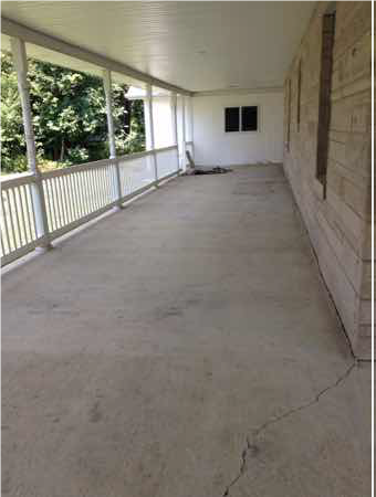 Building Photo - Charming Three-Bedroom Home Near Universit...