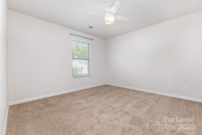 Building Photo - 17322 Carolina Hickory Dr