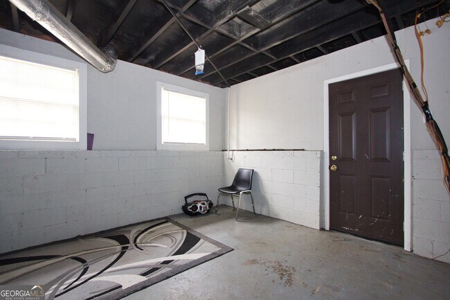 Building Photo - 2974 McGlynn Ct