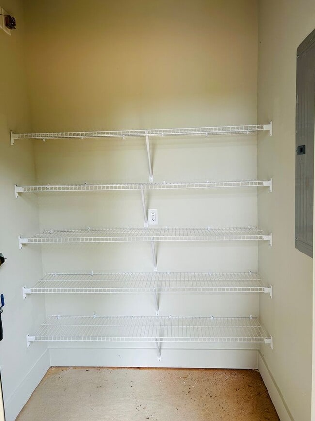 Building Photo - Vicars Construction LLC