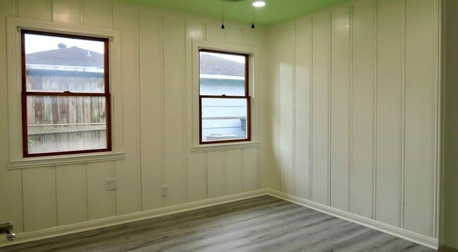 Building Photo - 4139 De Leon St