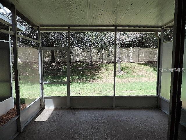 Building Photo - 7151 83rd Dr E