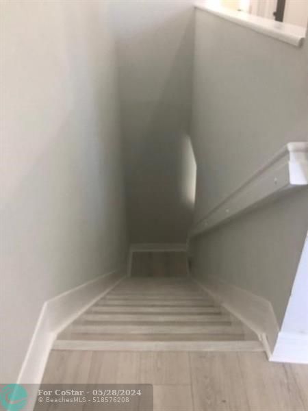 Building Photo - 1018 Pipers Cay Dr