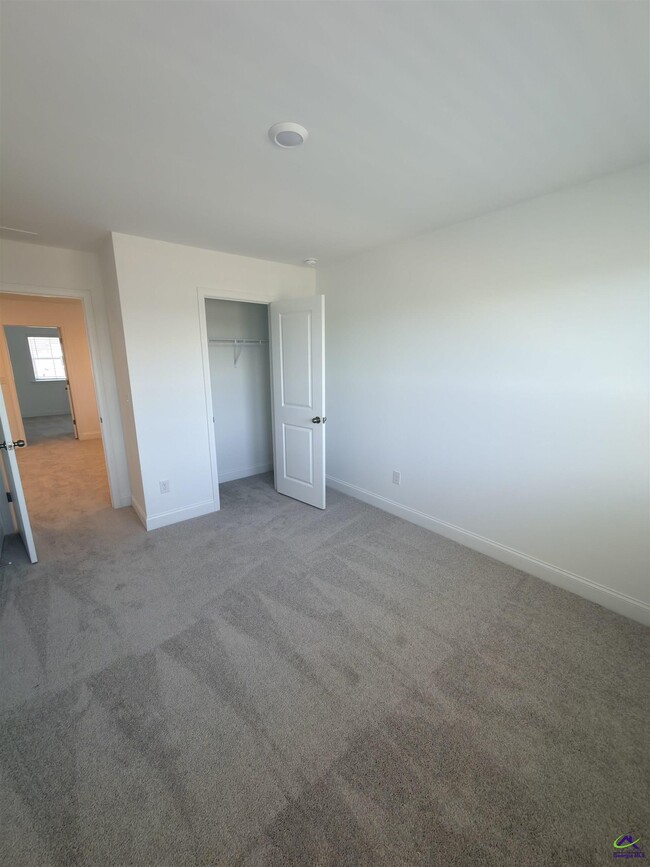 Building Photo - 203 Ensemble Blvd