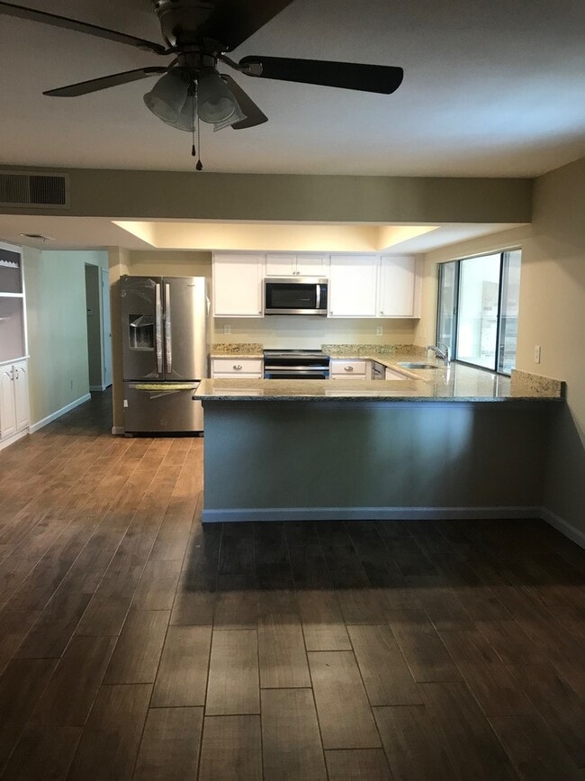 Building Photo - 2505 Cherry Blossom Ln