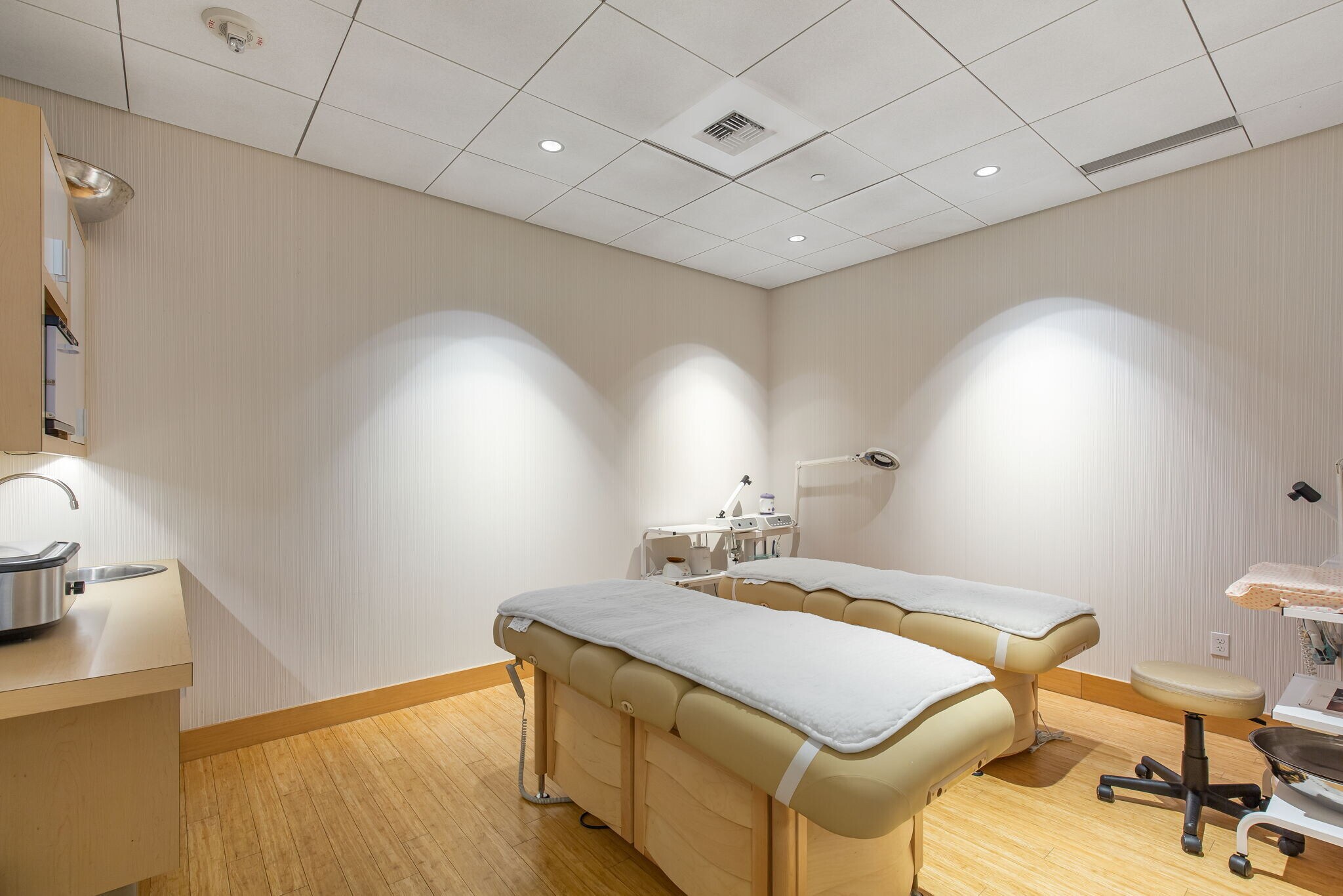 Building Photo - 1920 4th Ave