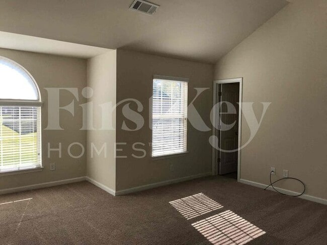 Building Photo - 948 Spanish Moss Tr