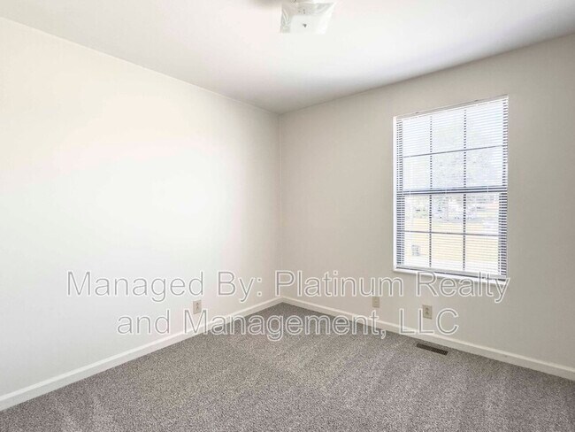 Building Photo - 1603 Minglewood Dr