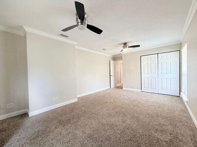 Building Photo - 5511 La Moya Ave