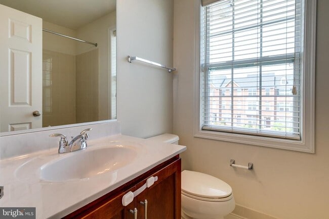 Building Photo - 23141 Flora Mure Dr