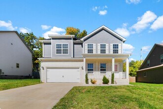 Building Photo - Pet Friendly Four Bedroom!
