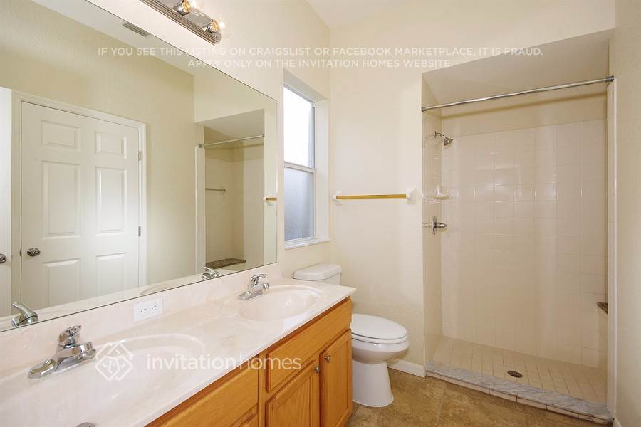 Building Photo - 2548 Sand Hill Point Cir