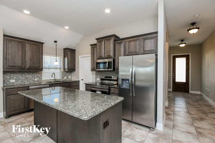 Building Photo - 312 Waverly Dr