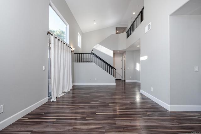 Building Photo - 32025 Arlington Cir