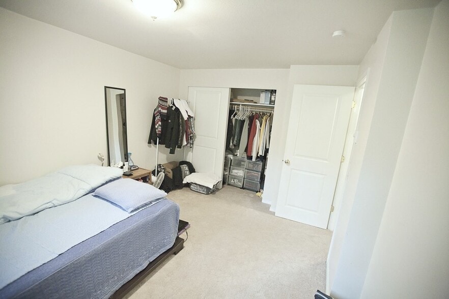 Staged 2nd bedroom - 20816 74th Ave W