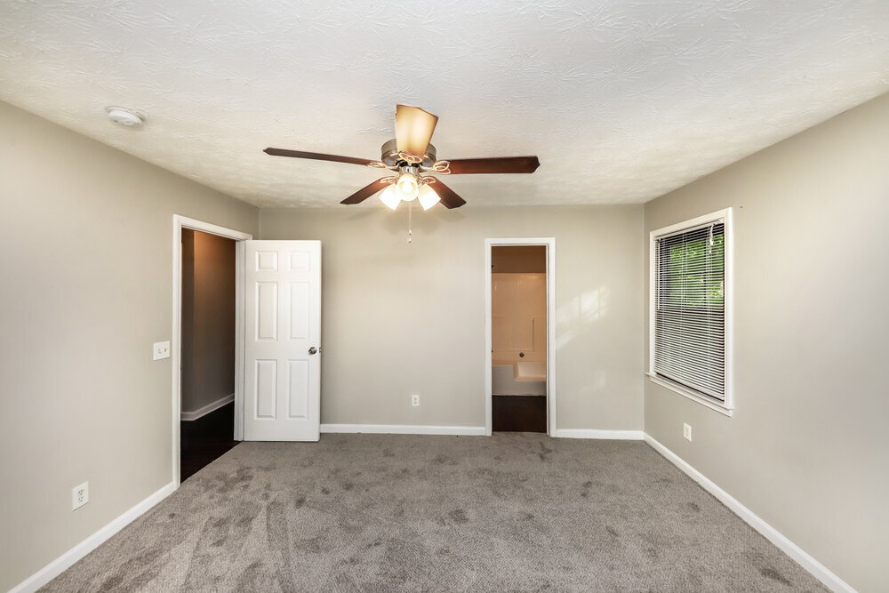 Building Photo - 187 Sherwood Forest Dr