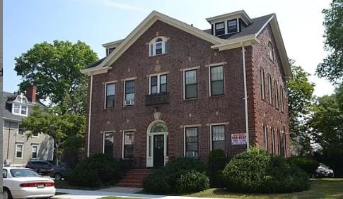 Building Photo - 257 Gano St