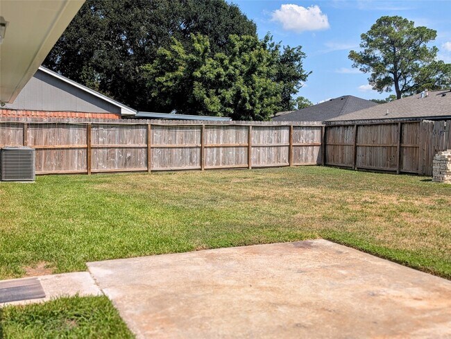Building Photo - 20102 Chipplegate Ln