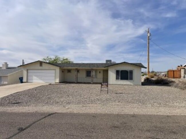 Building Photo - PENDING APPROVED APPLICATION!!!-No longer ...