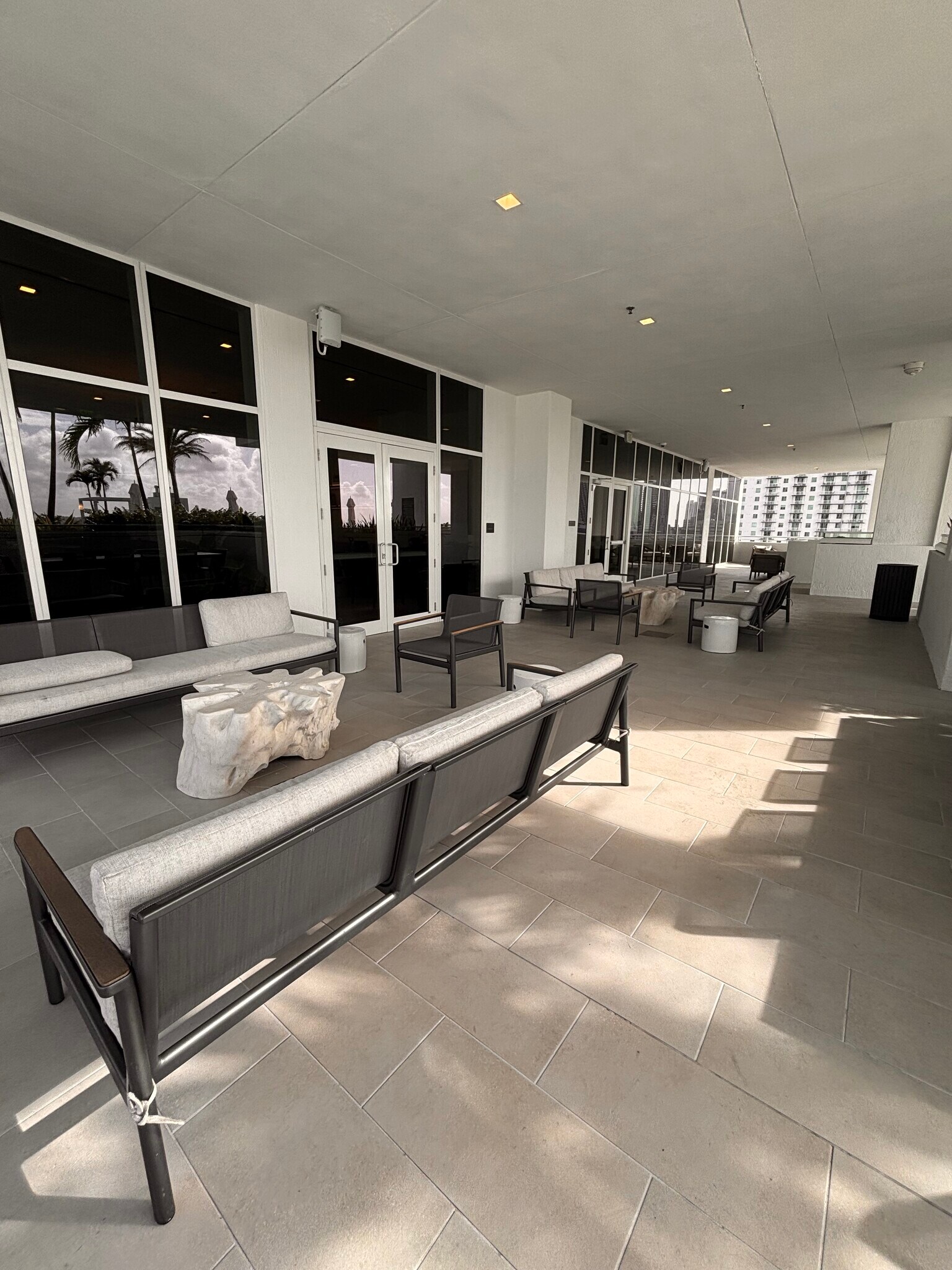 Building Photo - 221 NE 19th St